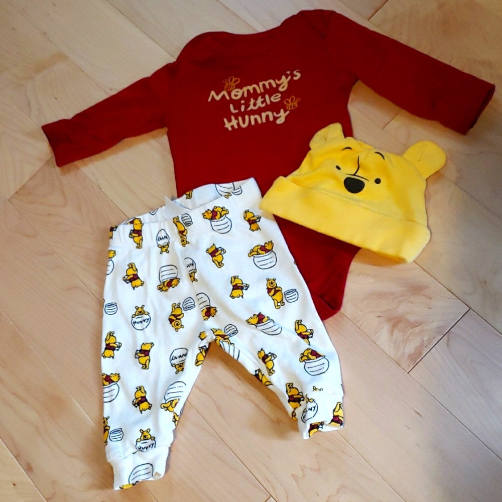 Disney Winnie The Pooh 0-3 months set